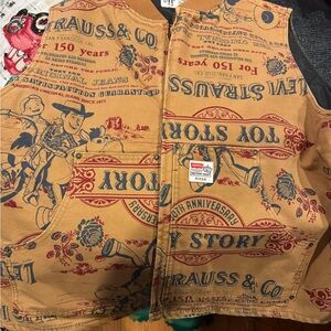 Levi's Brown and Red Graphic Vest